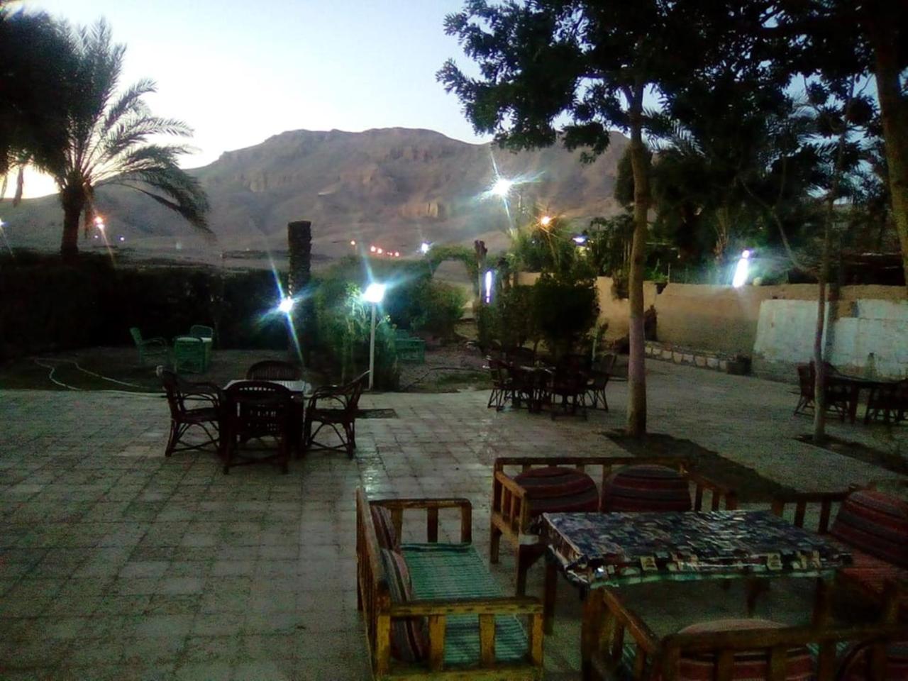 לוקסור Pharaohs Hotel מראה חיצוני תמונה